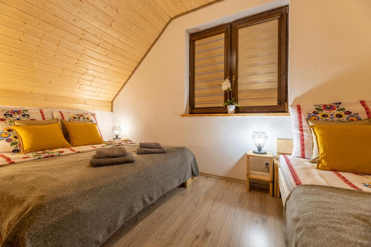 Domek Pod Holica 2 Bieszczady Устрики-Долішні Екстер'єр фото
